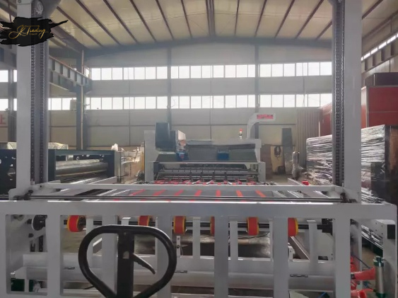 High Speed Flexo Water Ink Carton Box Printer Slotter Machine